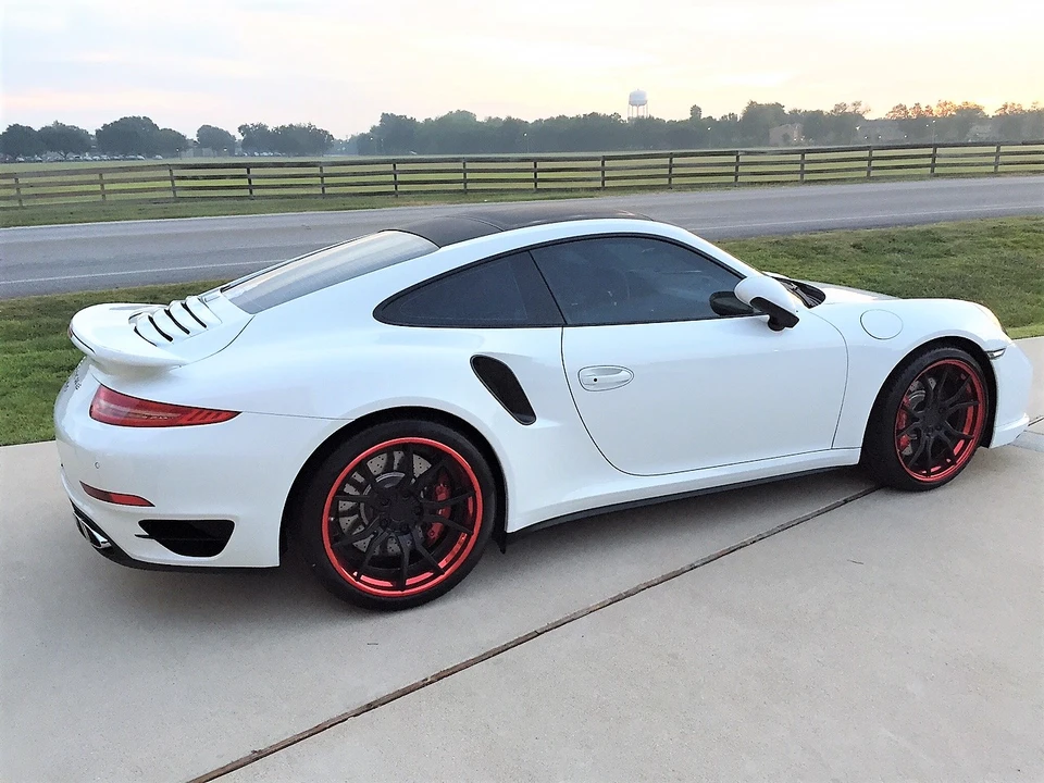 2015 Porsche 991 Turbo - Image 2 of 6