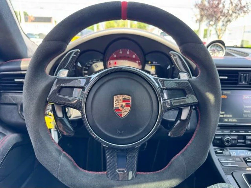 2015 Porsche 991 Carrera GTS - Image 23 of 31