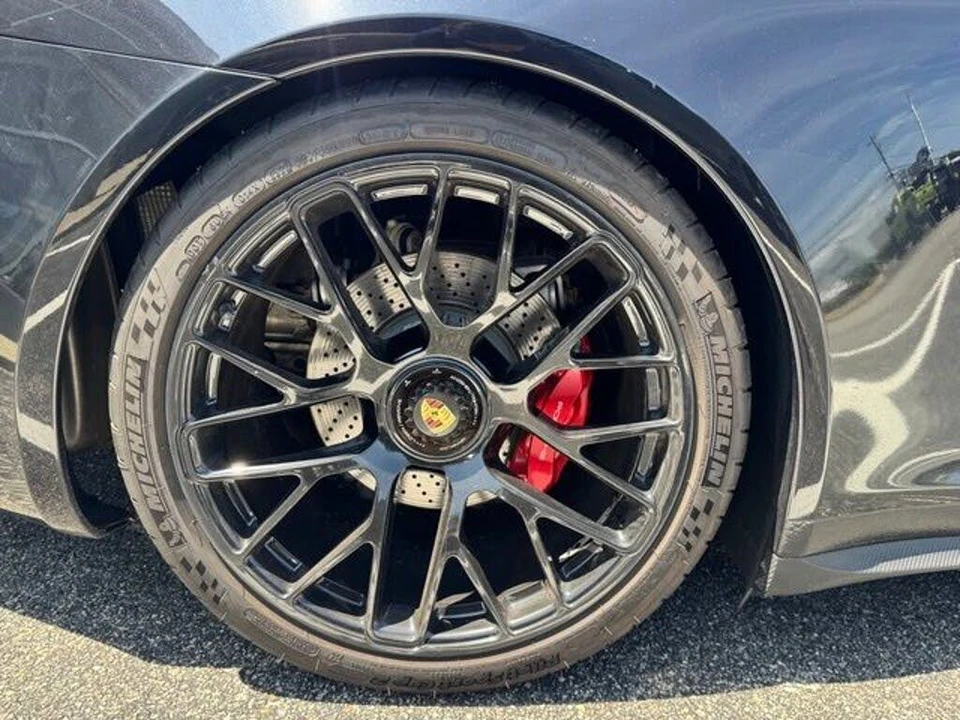 2015 Porsche 991 Carrera GTS - Image 11 of 31