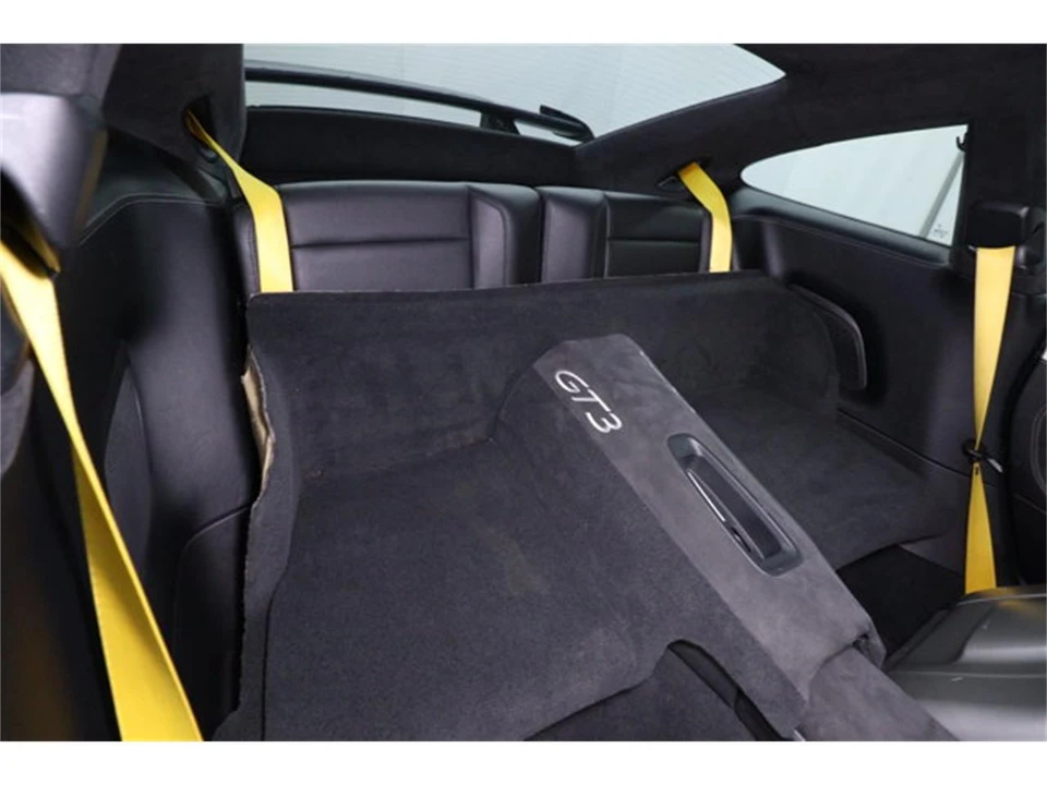 2015 Porsche 991 Carrera GTS - Image 21 of 31
