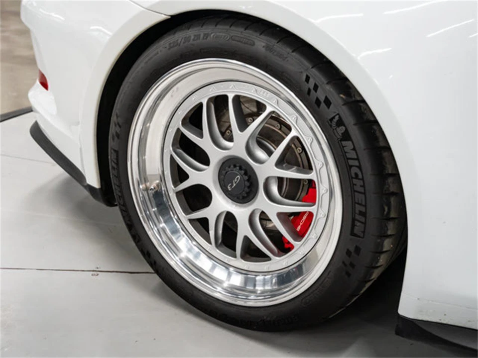 2015 Porsche 991 Carrera - Image 29 of 31