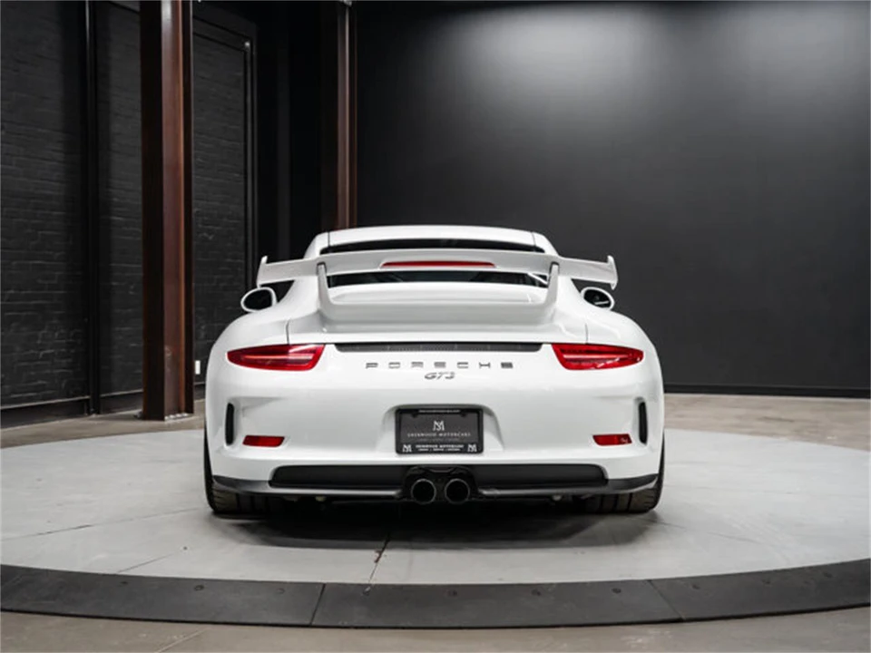 2015 Porsche 991 Carrera - Image 9 of 31