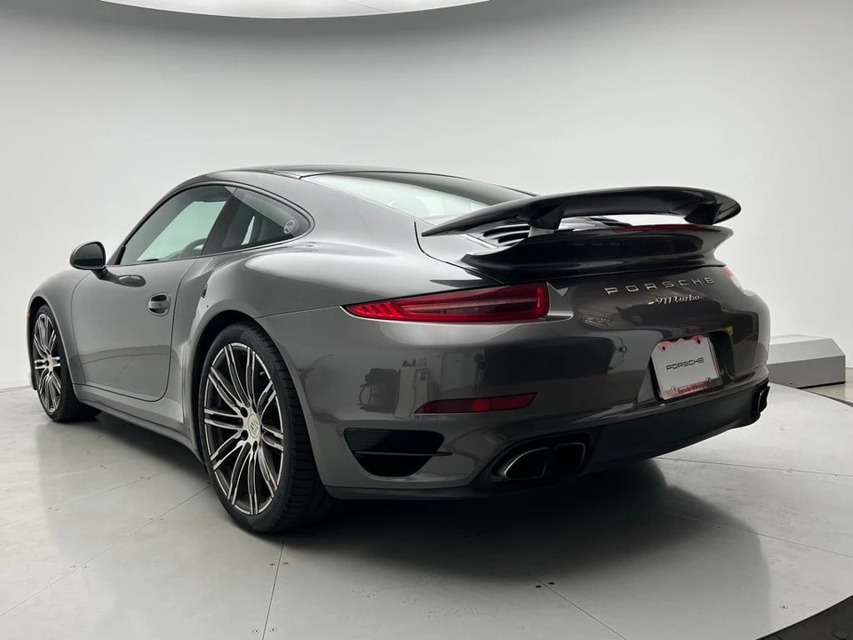 2015 Porsche 911 - Image 3 of 27