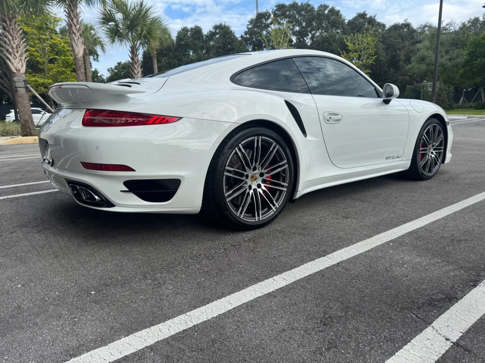 2015 Porsche 991 Turbo - Image 8 of 21