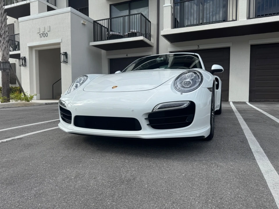 2015 Porsche 991 Turbo - Image 4 of 21