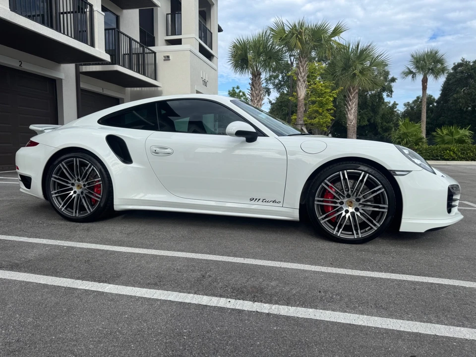 2015 Porsche 991 Turbo - Image 7 of 21