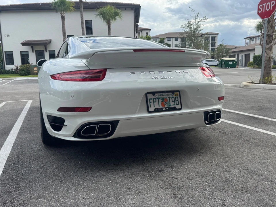 2015 Porsche 991 Turbo - Image 11 of 21