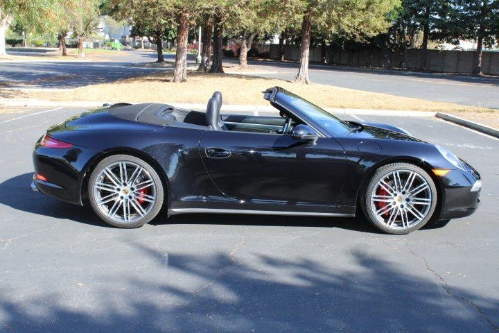2015 Porsche 981 Boxster - Image 9 of 20