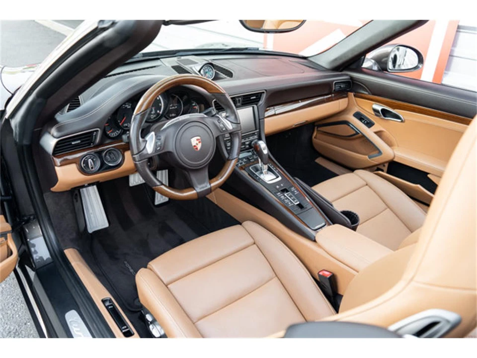 2015 Porsche 991 Carrera GTS - Image 8 of 12