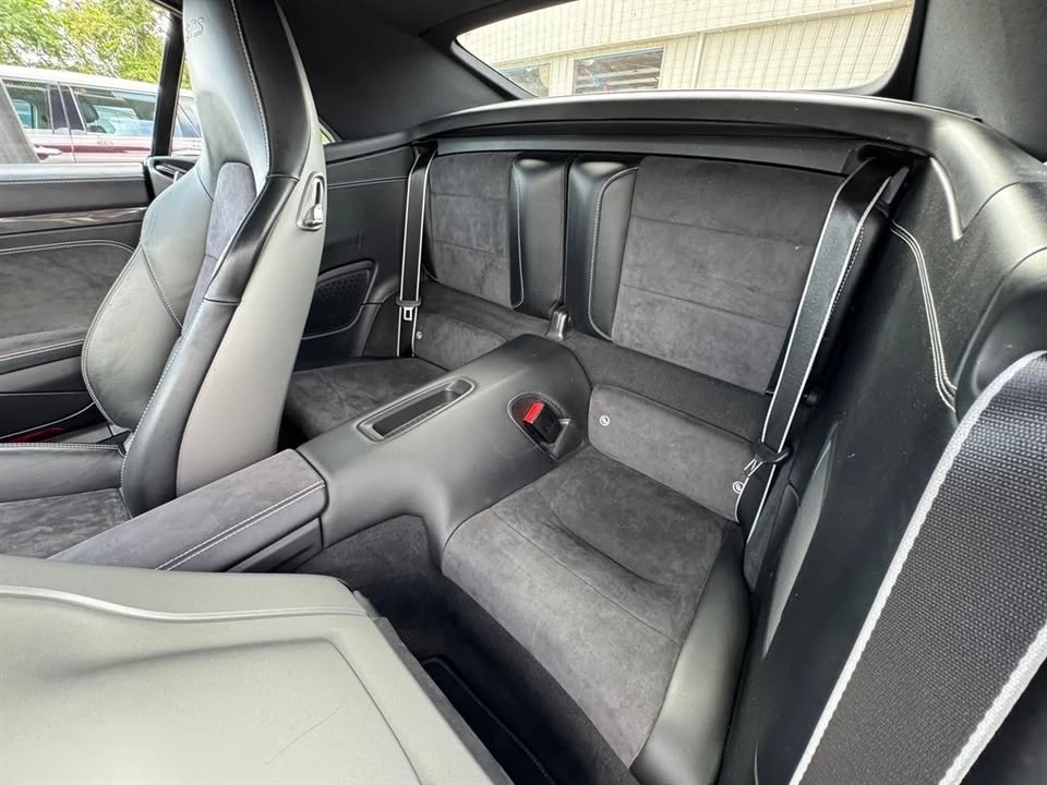 2015 Porsche 991 Carrera - Image 16 of 17