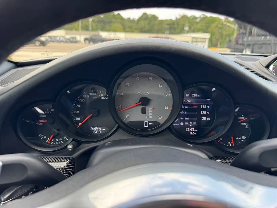 2015 Porsche 991 Carrera - Image 11 of 17
