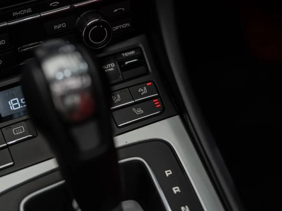 2015 Porsche 991 Carrera 4S - Image 14 of 19