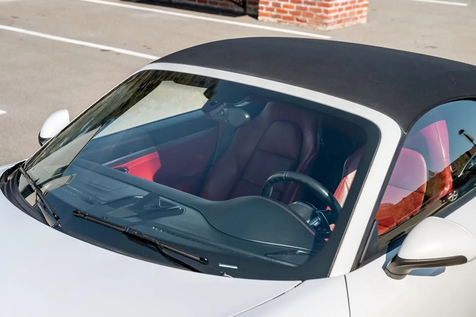 2015 Porsche 991 Carrera 4S - Image 9 of 14