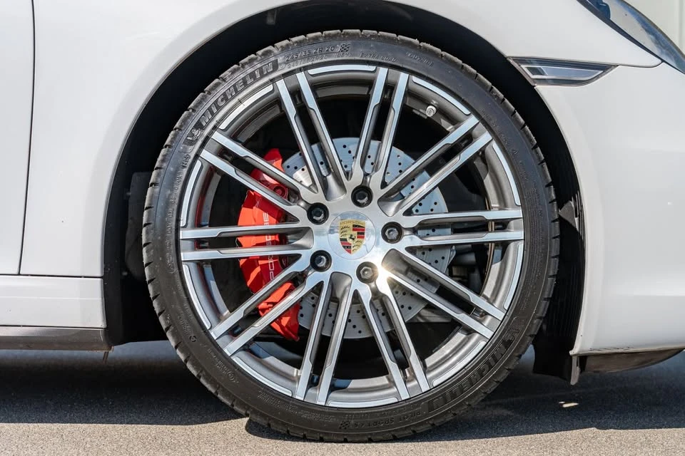 2015 Porsche 991 Carrera 4S - Image 14 of 14