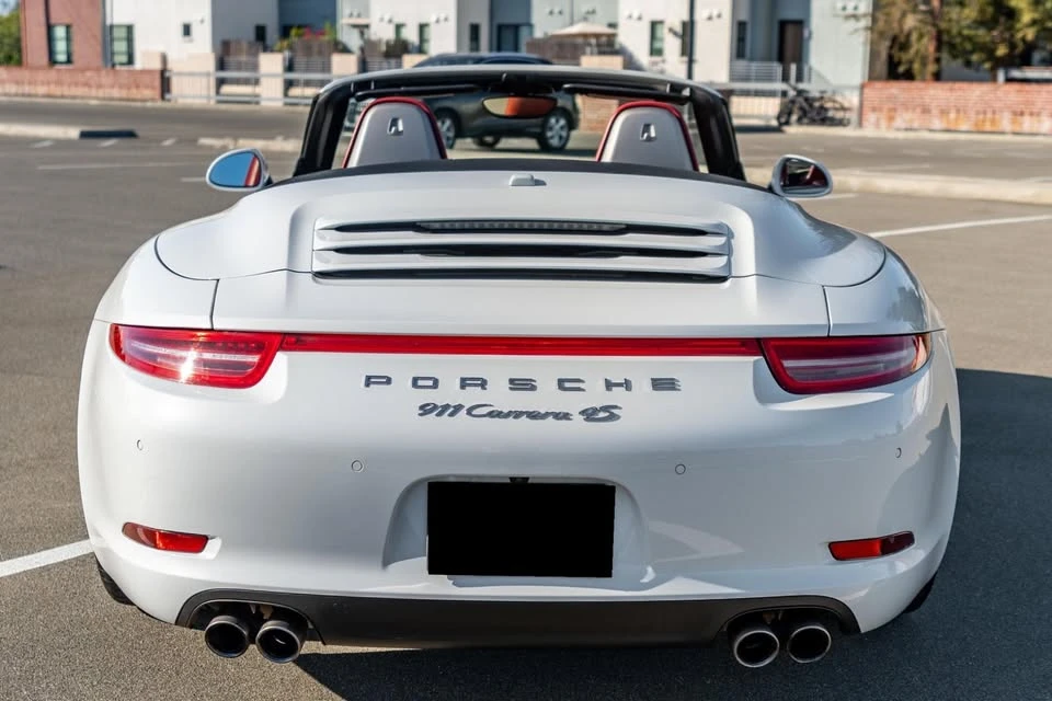 2015 Porsche 991 Carrera 4S - Image 2 of 14