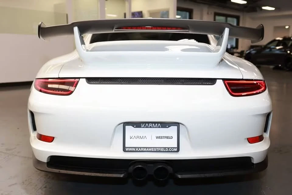 2015 Porsche 991 GT3 - Image 9 of 11