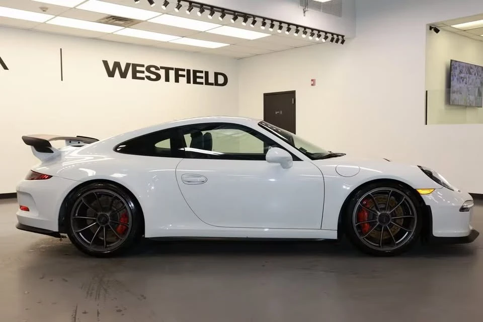 2015 Porsche 991 GT3 - Image 8 of 11