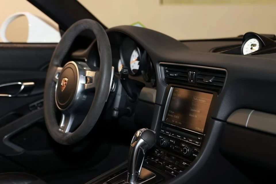 2015 Porsche 991 GT3 - Image 5 of 11