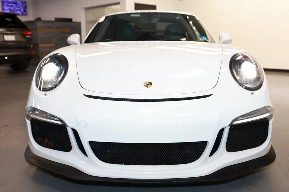 2015 Porsche 991 GT3 - Image 2 of 11