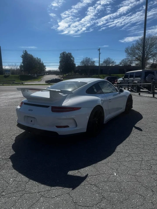 2015 Porsche 991 GT3 - Image 3 of 9