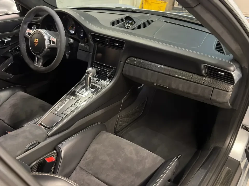 2015 Porsche 991 GT3 - Image 13 of 19