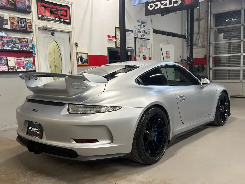 2015 Porsche 991 GT3 - Image 5 of 19