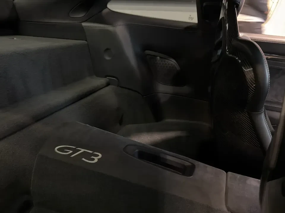 2015 Porsche 991 GT3 - Image 17 of 19