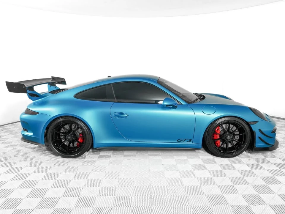 2015 Porsche 991 GT3 - Image 2 of 8