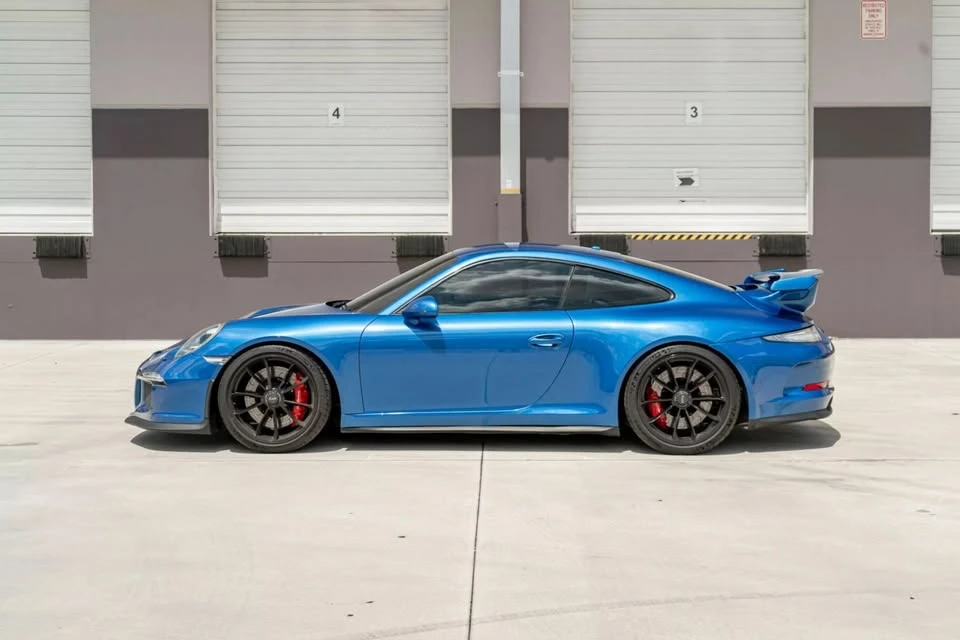 2015 Porsche 991 GT3 - Image 2 of 11