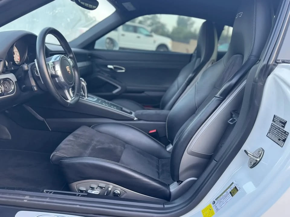2015 Porsche 991 GT3 - Image 13 of 20
