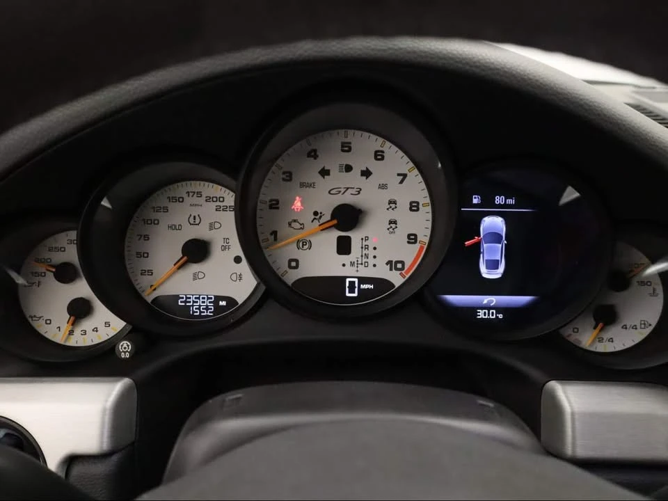 2015 Porsche 991 GT3 - Image 3 of 5