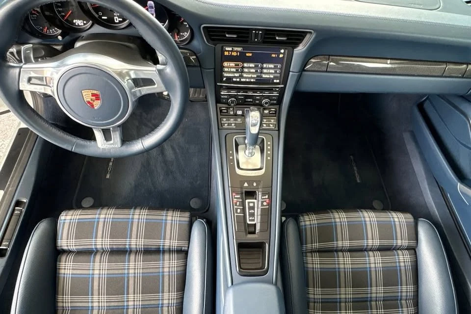2015 Porsche 991 Turbo - Image 15 of 19