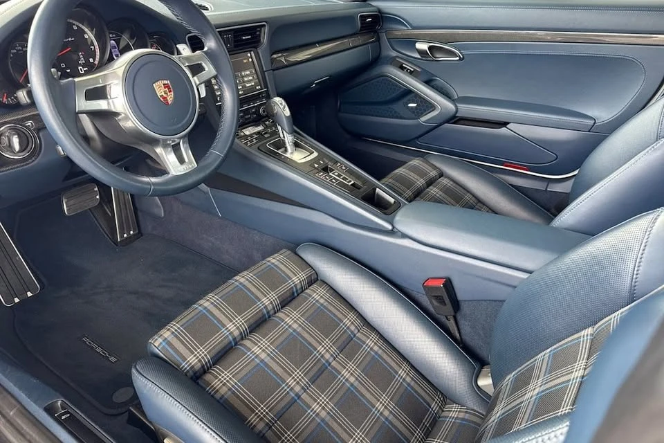 2015 Porsche 991 Turbo - Image 11 of 19