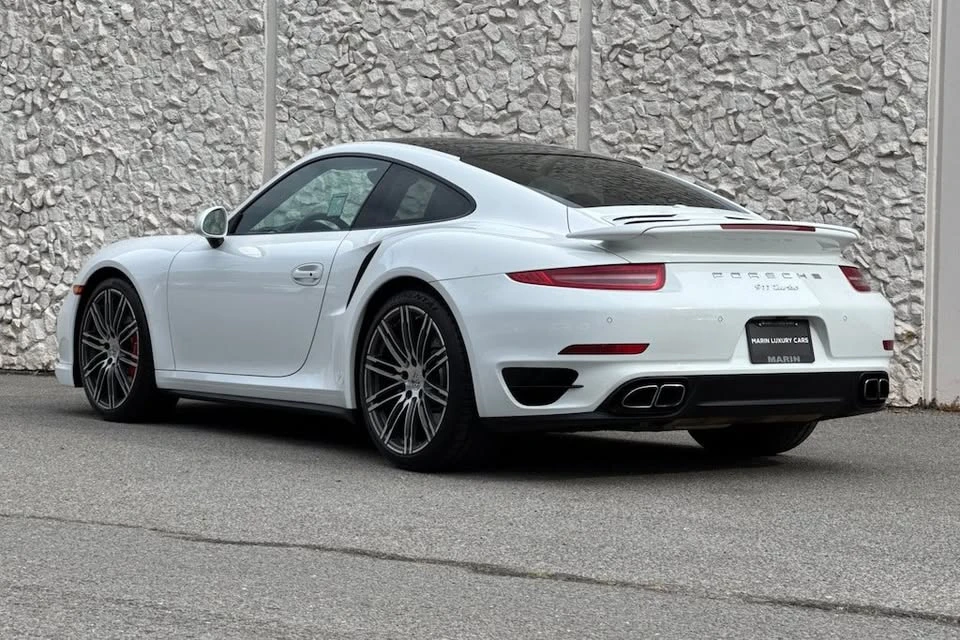 2015 Porsche 991 Turbo - Image 4 of 19