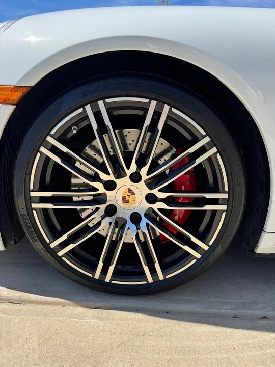 2015 Porsche 991 Turbo - Image 11 of 12
