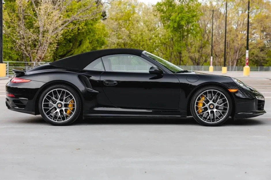 2015 Porsche 991 Turbo S - Image 2 of 5
