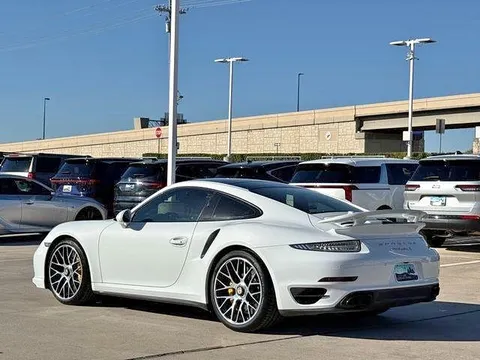 2015 Porsche 911 Turbo S