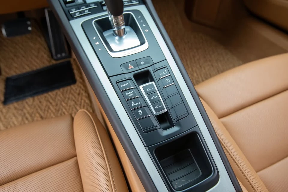 2015 Porsche 991 Turbo S - Image 15 of 19