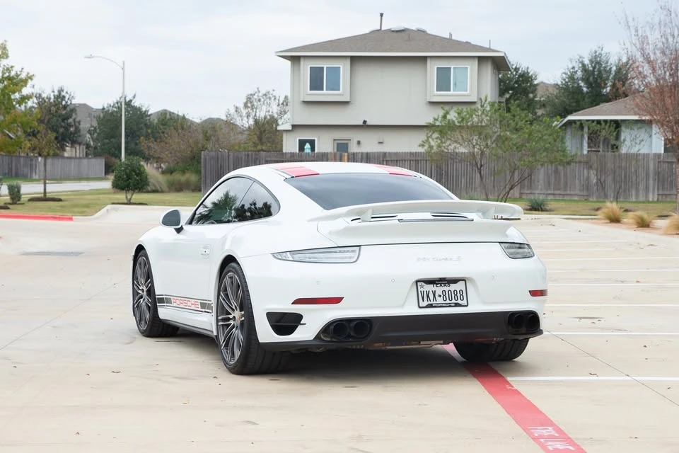2015 Porsche 991 Turbo S - Image 4 of 19