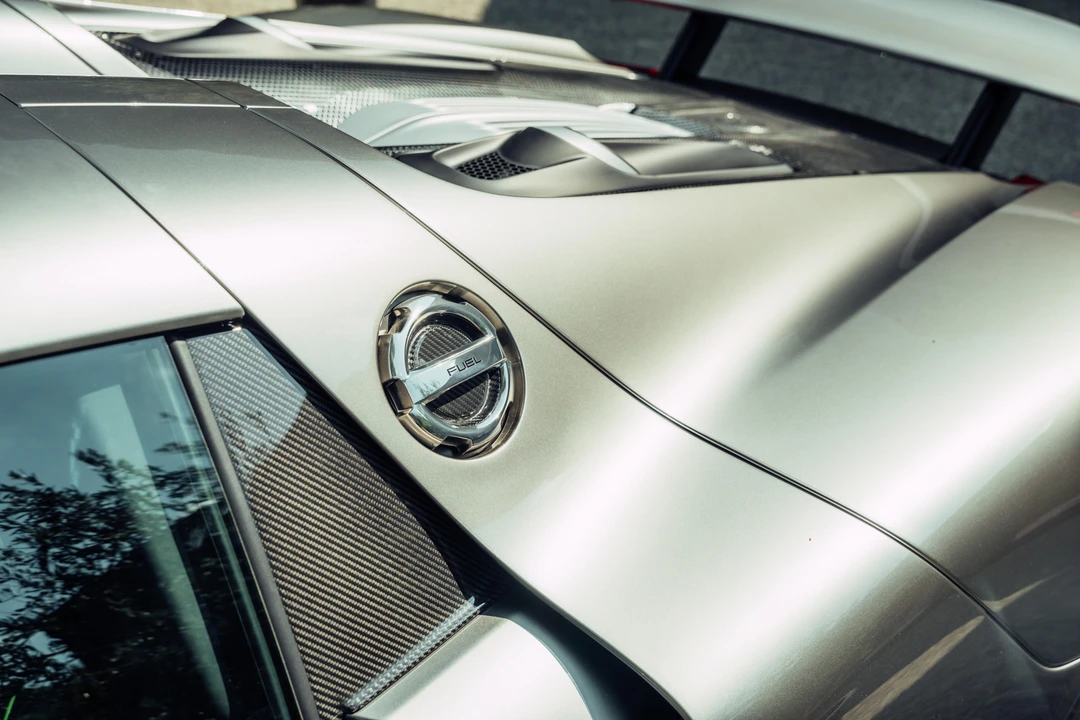 2015 Porsche 918 Spyder - Image 24 of 31