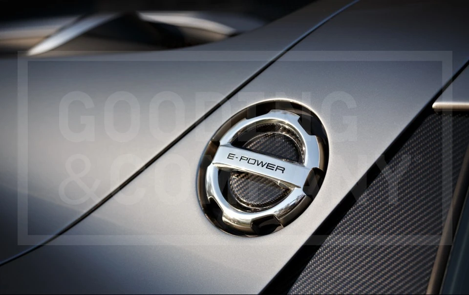 2015 Porsche 918 Spyder - Image 16 of 22