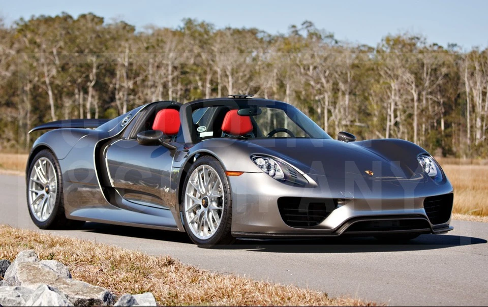 2015 Porsche 918 Spyder - Image 4 of 22