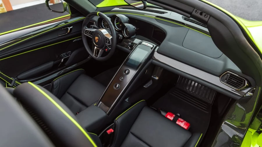 2015 Porsche 918 Spyder - Image 5 of 20
