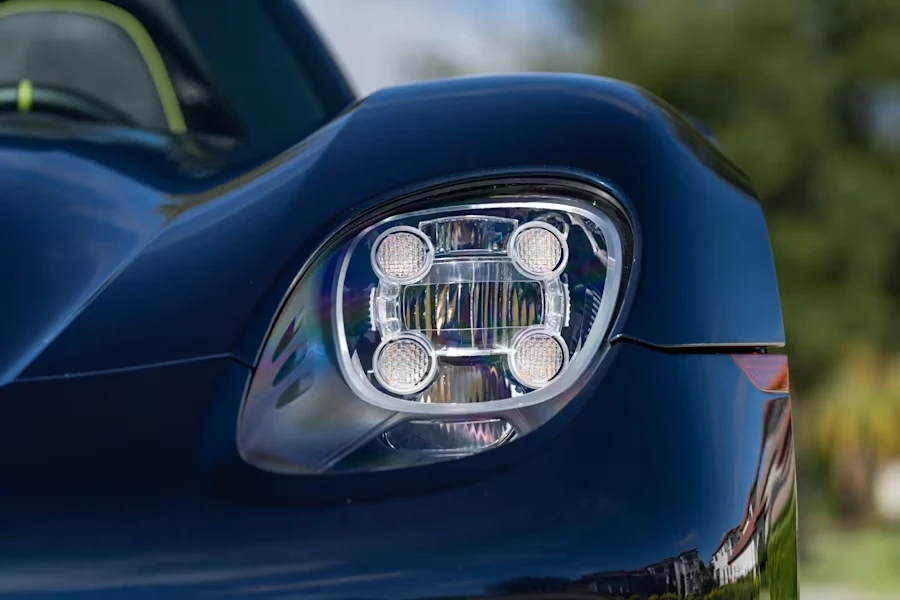 2015 Porsche 918 Spyder - Image 14 of 31