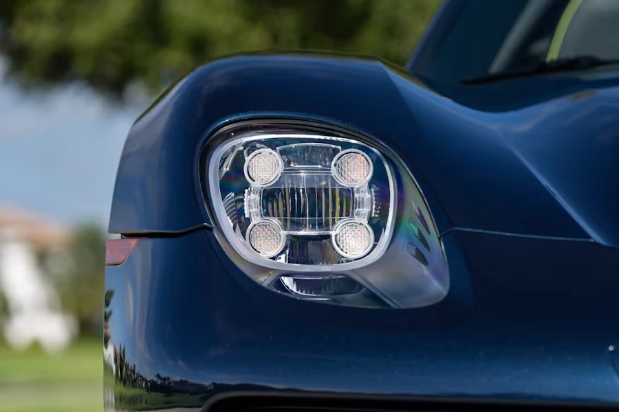 2015 Porsche 918 Spyder - Image 12 of 31
