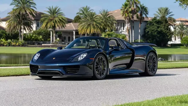 2015 Porsche 918 Spyder