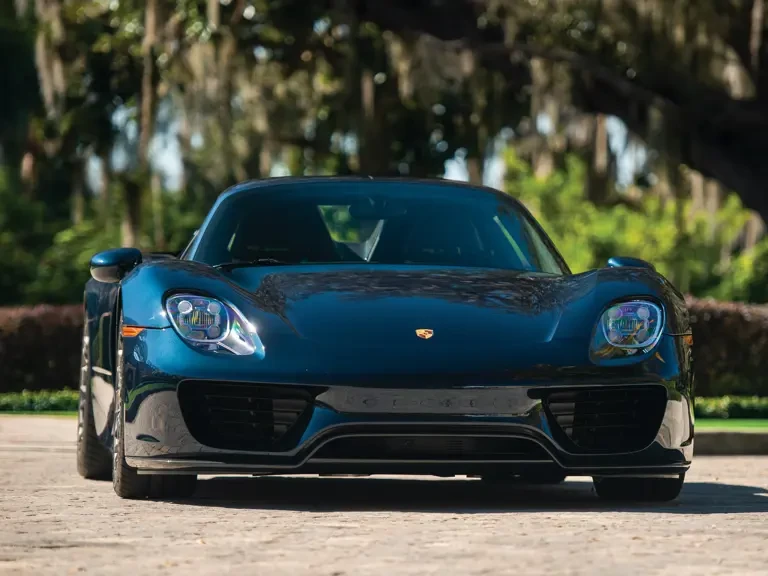 2015 Porsche 918 Spyder - Image 7 of 31