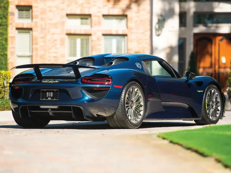 2015 Porsche 918 Spyder - Image 3 of 31