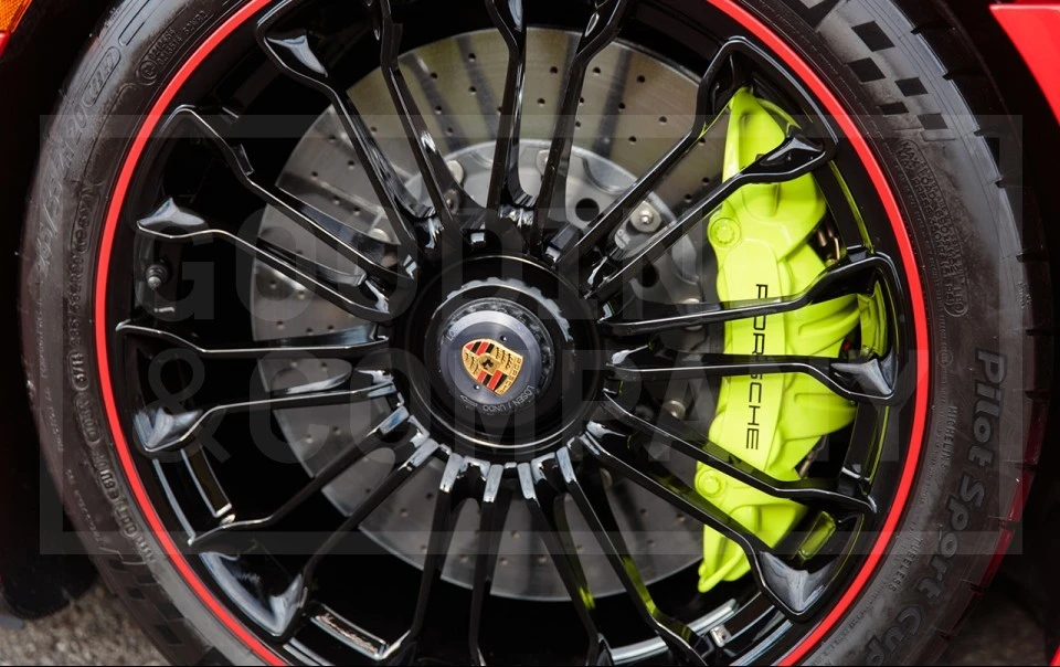 2015 Porsche 918 Spyder - Image 19 of 26