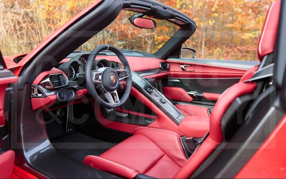 2015 Porsche 918 Spyder - Image 12 of 26